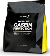 Body & Fit Micellar Casein Perfection - Shake Protéiné - Whey Protein - 750 grammes (30 shakes) - Saveur: Banane