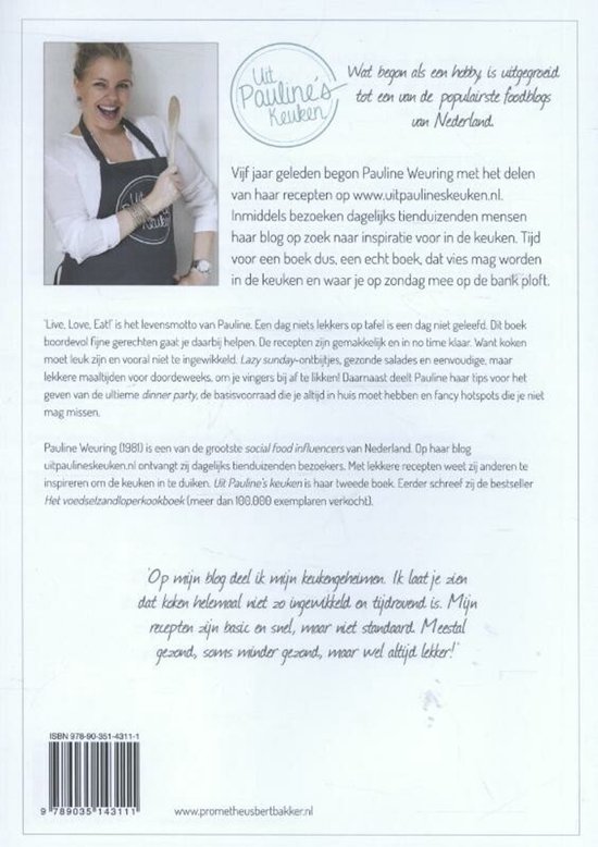 Achterkant van het boek 'Uit Pauline's keuken' met Pauline en tekst.