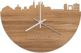 Skyline Klok Maastricht Eikenhout - Ø 40 cm - Stil uurwerk - Wanddecoratie - Meer steden beschikbaar - Woonkamer idee - Woondecoratie - City Art - Steden kunst - Cadeau voor hem - Cadeau voor haar - Jubileum - Trouwerij - Housewarming -