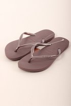 Havaianas slippers