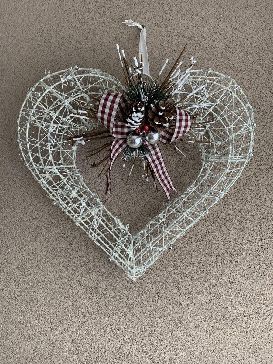 Kerstkrans vorm wit hart hanger met strik en decoratie zilveren kraaltjes 40 cm | JIF-52638 | La Galleria