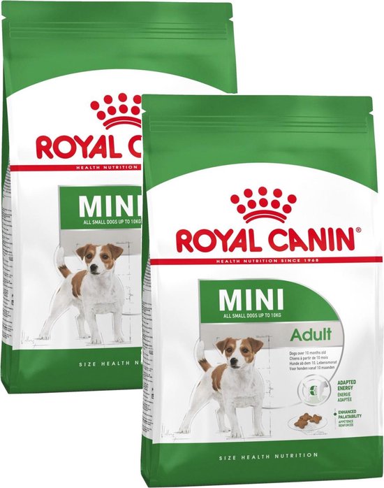 Twee groene zakken Royal Canin Mini Adult hondenvoer met een hondje op de voorkant.