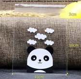 50 Uitdeelzakjes Panda met wolkjes Design 10 x 10 cm met plakstrip - Cellofaan Plastic Traktatie Kado Zakjes - Snoepzakjes - Koekzakjes - Koekje - Cookie Bags Panda with clouds
