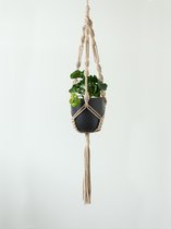 Macramé plantenhanger- leem - hoge kwaliteit - sfeervol - Handgemaakt in NL van gerecycled Oeko-tex katoen - Lengte 90 cm