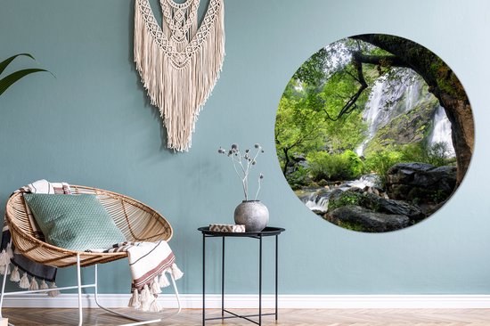 WallCircle - Wall Circle - Wall Circle - Beaucoup de végétation autour d'une cascade abrupte du Parc National de Klong Lan - Aluminium - Dibond - 120x120 cm - Intérieur et Extérieur XXL