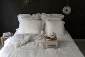Passion for Linen | Dekbedovertrek Lily wit | incl. 1 kussensloop | 135-200 cm + (1) 80-80 cm | Luxe katoen satijn / linnen mix white
