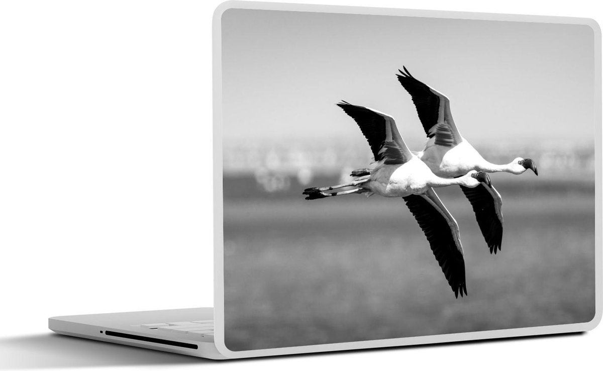 Afbeelding van product SleevesAndCases  Laptop sticker - 13.3 inch - Twee synchroon vliegende flamingo's - zwart wit