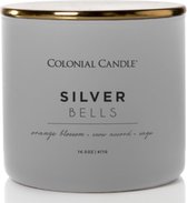 Colonial Candle – Pop Of Color Silver Bells - 411 gram | geurkaars voor winter en kerst | mandarijn, kaneel, vanille | zacht en kruidig |