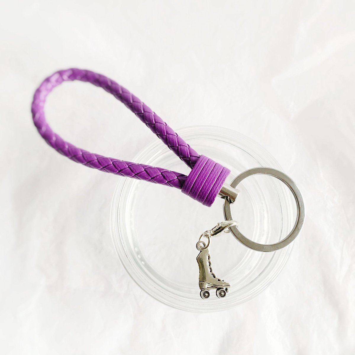 Sleutelhanger - Paars - Rolschaatsen - Sport - Hanger - Leer - Kleur - Sportsieraad - Sieraad - Sportsieraden - Sieraden - Team - Teamkado