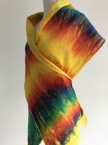 Handgemaakte, gevilte brede sjaal van 100% merinowol - Regenboog - 207 x 31 cm. Stijl open gevilt.