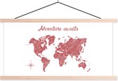 Wanddecoratie - Wereldkaart - Rood - Quote - Schoolplaat - 150x75 cm - Textielposter - Textiel poster