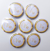 7X Button Vip wit met goud - button - badge - VIP - party - feest - trouwen - gala - oud en nieuw - kerst