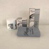 Hagerty Silver clean en Silver cloth White line