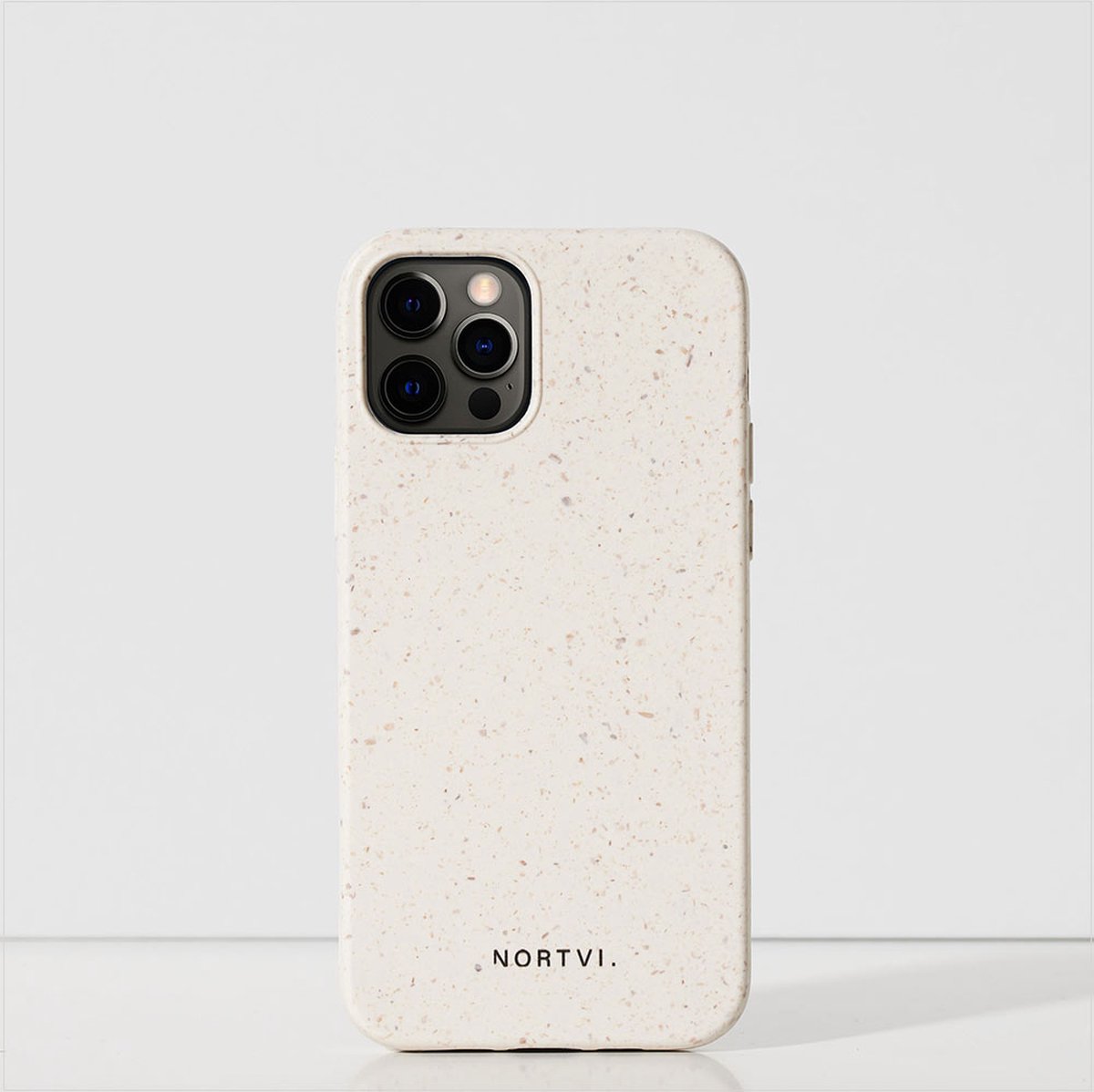 NORTVI iPhone 12 Pro Max hoesje | Crème Wit | Sterk, Duurzaam & Fashionable