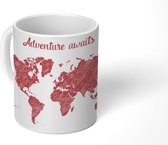 Mok - Wereldkaart - Rood - Quote - 350 ML - Beker - Mok met Tekst