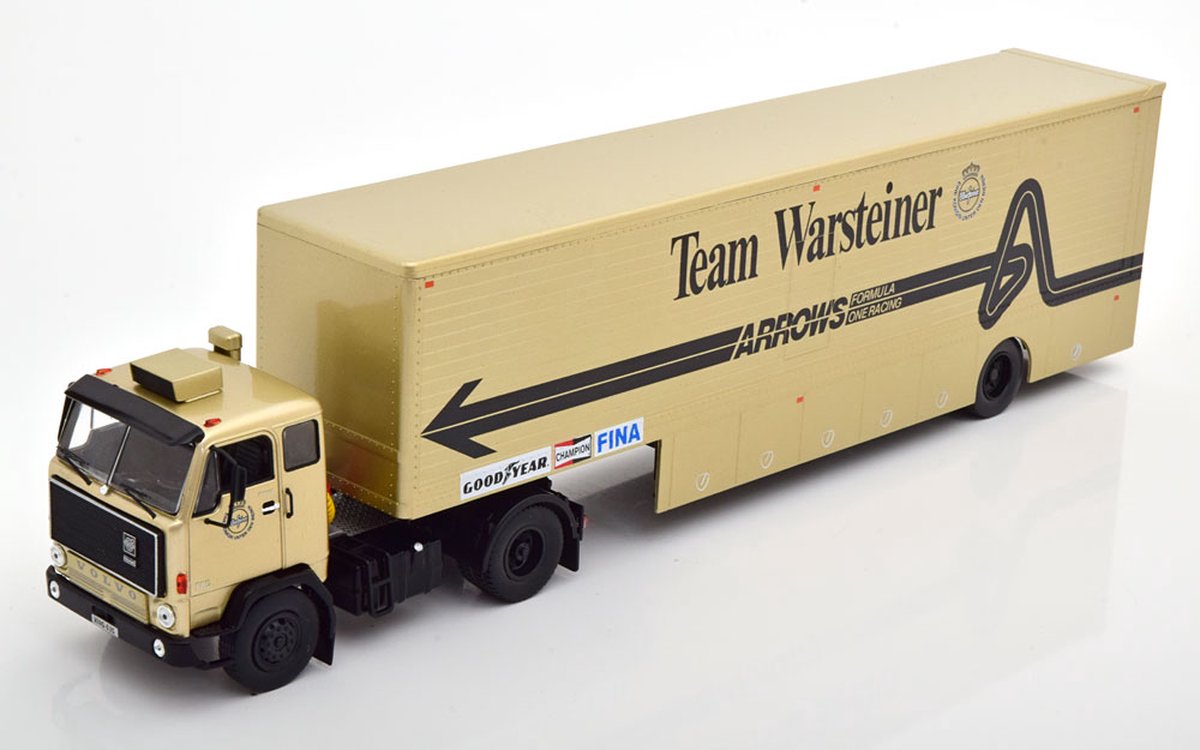 Camion Transporteur Volvo F89 Team Warsteiner Arrows – IXO 1/43 – Neuf