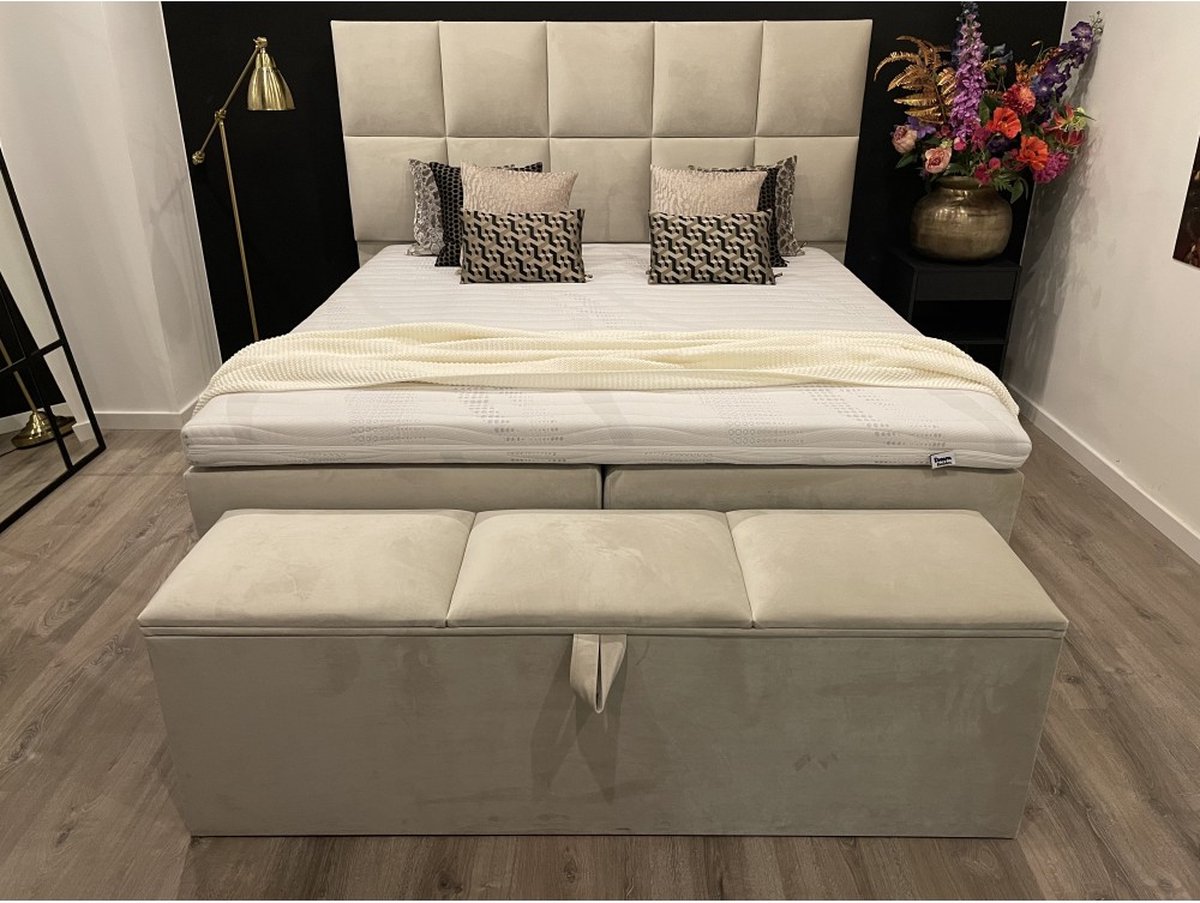 dreambedden Boxspring XXL 140x210 Novara incl. Meegestofferde 7-zones Pocketvering matrassen & Hotel topper HR45 koudschuim (extra stevig). Beige