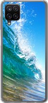 Geschikt voor Samsung Galaxy A12 hoesje - Een close-up van een golf die breekt voor de kust van Hawaii - Siliconen Telefoonhoesje