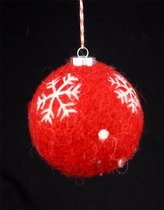 Meander | Kerstbal rood met sneeuw vlokken | Vilt | 8 cm