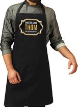Naam cadeau Master chef Thom keukenschort/ barbecue schort zwart voor heren/ mannen - cadeau vaderdag/ verjaardag/ Pensioen