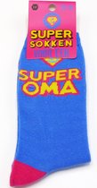 Super Sokken Voor een - Super Oma - Maat 36 / 41 - Cadeau - Moederdag - Kerst - Sinterklaas - Verjaardag