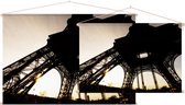 Detail van de Eiffeltoren op een zomeravond in Parijs - Foto op Textielposter - 60 x 40 cm