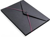 Envelopmap A4 zwart met roze elastiek met knoop lus sluiting