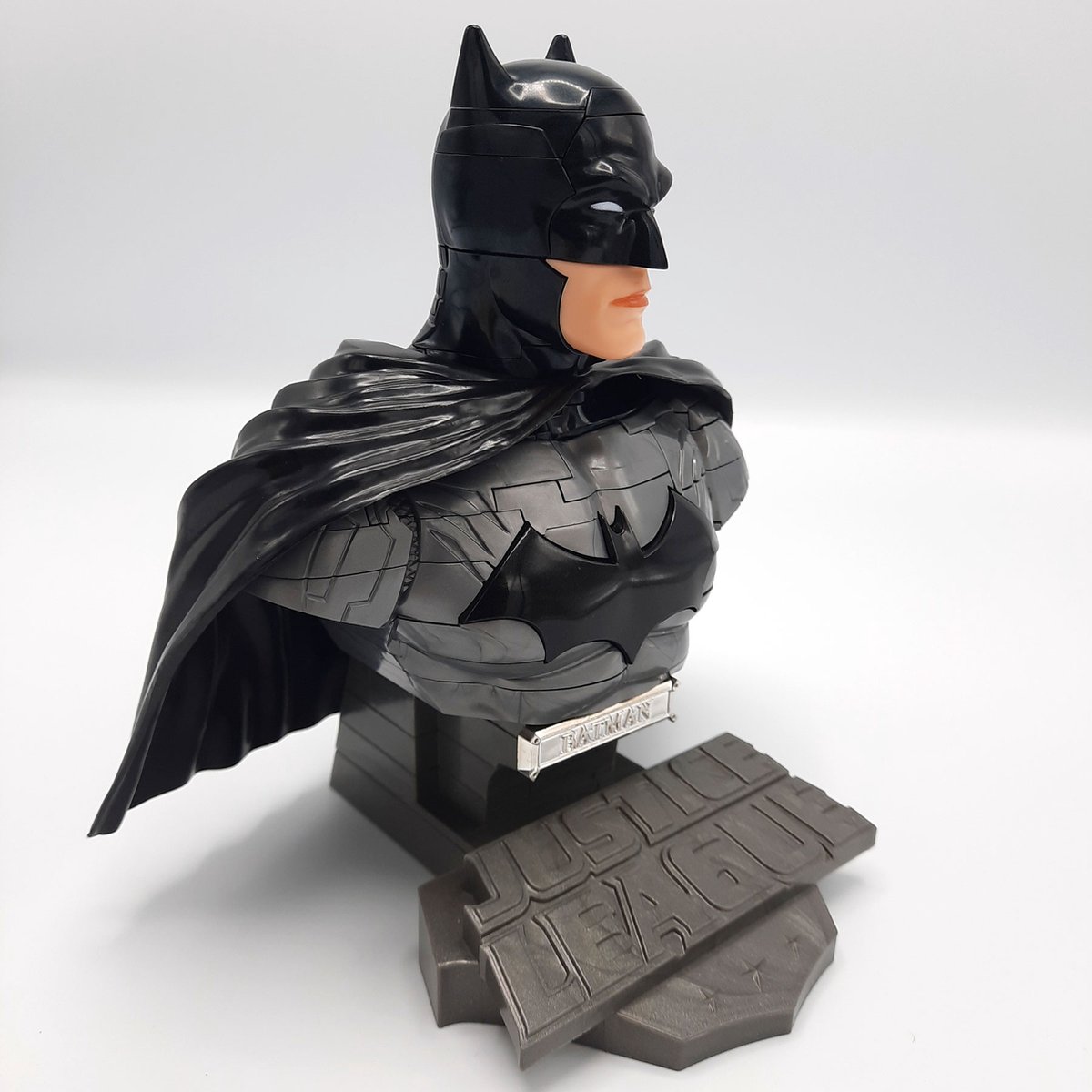 McFarlane DC Retro Action Figure Batman 66 Space Batman 15cm McFarlane DC Retro Action Figure Batman 66 Space Batman 15cm
