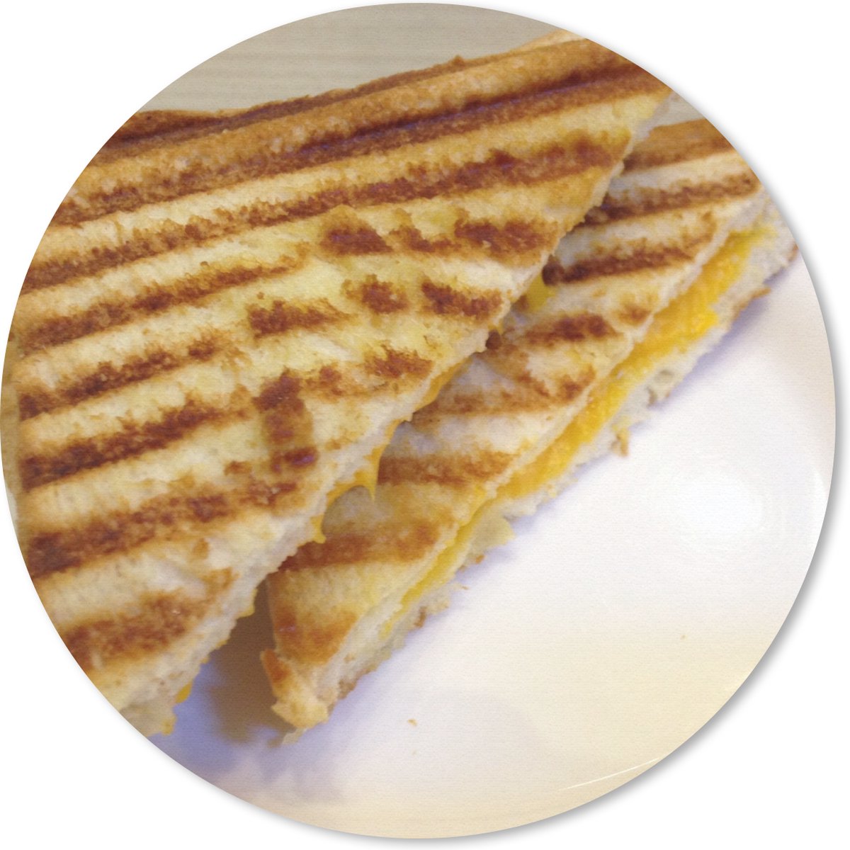 Muismat rond 20x20 cm - Mousepad Geroosterde kaas tosti op wit bord - Ronde muismatten