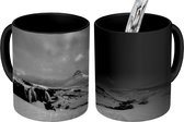Magische Mok - Foto op Warmte Mok - Paars met roze noorderlicht - zwart wit - 350 ML