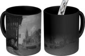 Magische Mok - Foto op Warmte Mok - Zicht op Delft - schilderij door Carel Fabritius - zwart wit - 350 ML