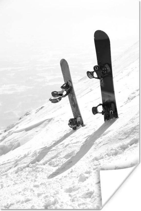 Poster Twee snowboards staan in een dik pak sneeuw rechtovereind - zwart wit - 80x120 cm