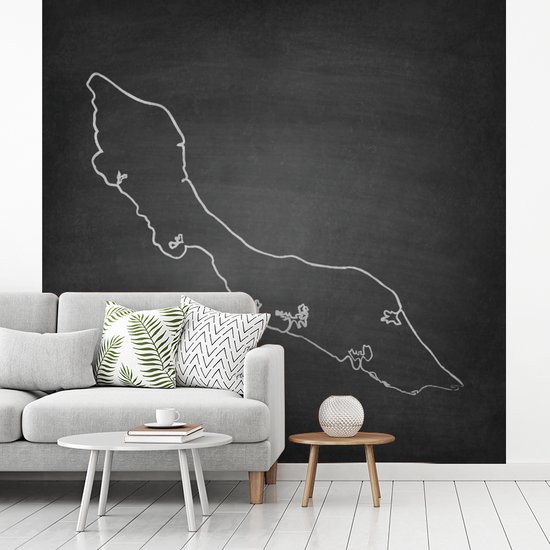 Behang - Fotobehang Een zwart wit illustratie van Curaçao op een krijtbord - Breedte 300 cm x hoogte 300 cm