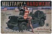 Wandbord – Military & Hardware – Leger – Landmacht – USA – Pin Up Girl - Vintage - Retro -  Wanddecoratie – Reclame bord – Restaurant – Kroeg - Bar – Cafe - Horeca – Metal Sign - 20x30cm