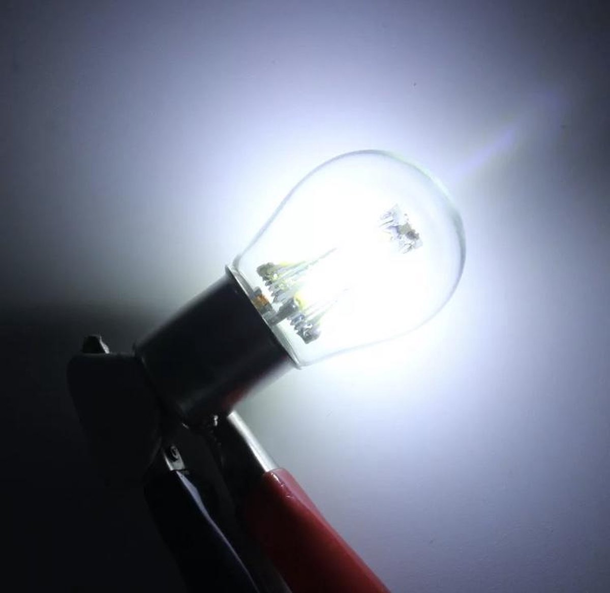 LED BAY15D - BLANC - Feu de recul - Lampe - Éclairage - 12 Volts - Chacun