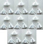 24 Thread Tassels - Wit - 3cm - Leuke decoratieve sierkwastjes