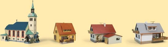 Kit De Base Village Waldkirchen – Auhagen HO/TT – Modélisme Ferroviaire, à Partir De 14 Ans