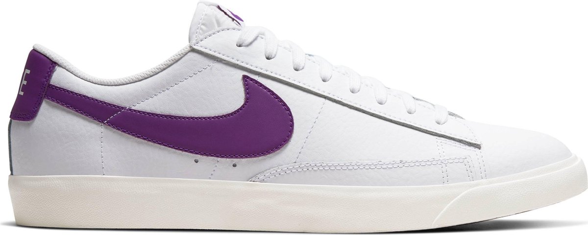 Nike Blazer Low Leather Heren Sneakers /Voltage -Sail Paars