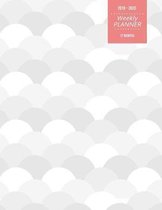 2019 - 2020 - Weekly Planner - 17 Months: August 2019 - December 2020 - Includes 30 pages of Dot Grid Pages for Notes - Vintage Floral Simple Weekly P