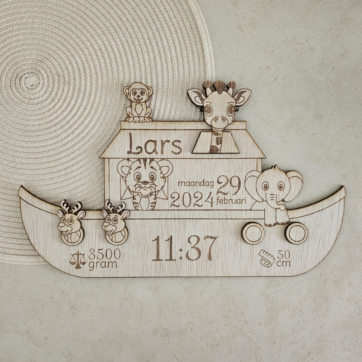 Houten gepersonaliseerde geboortebordjes - kraamcadeau - babyshower - cadeautip - geboorte