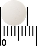 Een witte, ronde smelttablet met een maatverdeling.
