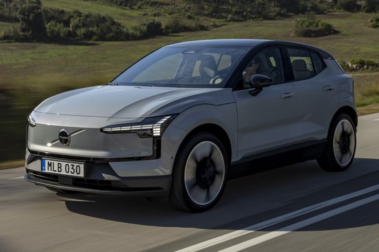 Tapis de voiture sur mesure pour Volvo EX30 - Année de construction: 2023 - présent - Ajustement original - 4 pièces - Luxe