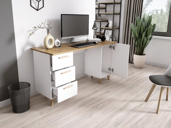 Wit bureau met eiken blad, 3 lades en open kastdeur. Houten pootjes.