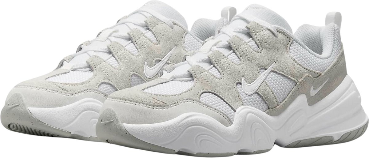 Nike Tech Hera Sneakers Dames Beige