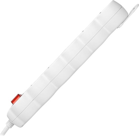 Zijaanzicht van een witte stekkerdoos met rode schakelaar.