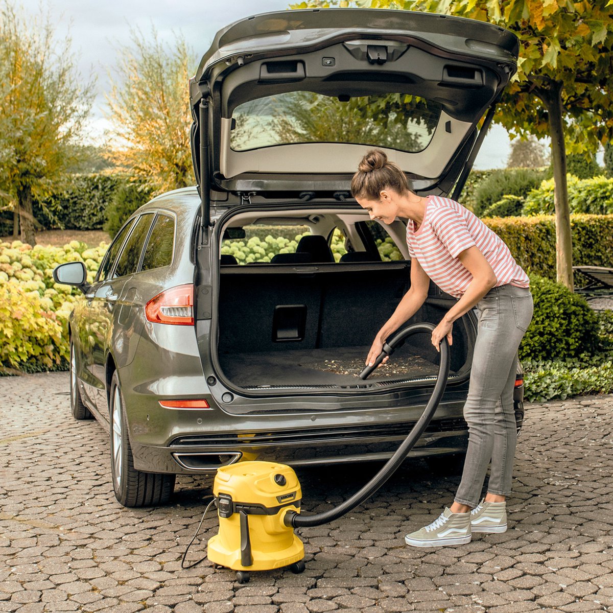 Kärcher WD 2 Plus V-12/4/18 Nat-en Droogzuiger - 1000 W - 12 liter - Schuimfilter - Stofzuiger geschikt voor auto - garage — afbeelding 5
