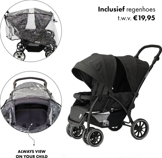 Zwarte dubbele buggy met twee zonneschermen en vier wielen, inclusief regenhoes.