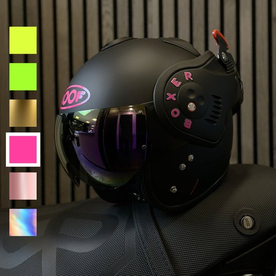 Foto: Roof boxer v8 helm stickers fluor roze