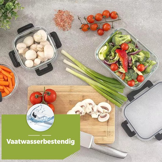 Glazen vershoudbakjes gevuld met groenten en ingrediënten. Linksonder staat 'Vaatwasserbestendig'.