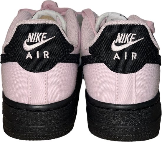 Nike air force zwart roze sale